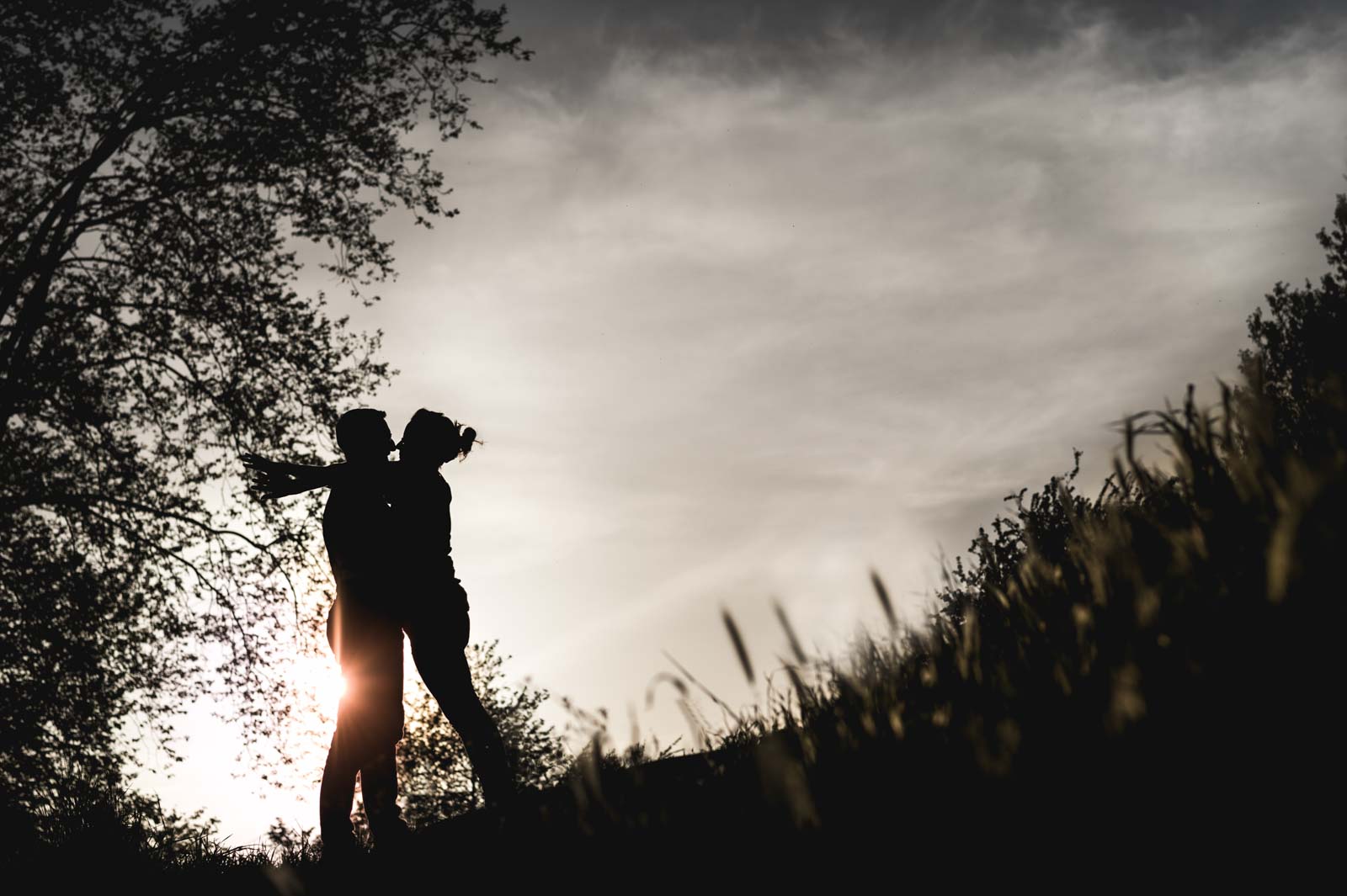 Olivia & Loïc - Séance Engagement à Agen
