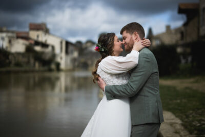 Franck Petit Photographe de mariage à Agen Lot et Garonne - Mariage de Louise et Clément au chateau d'Aubiac